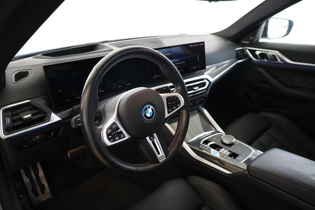BMW i4 M50 High Executive | M Sportpakket Pro | Glazen schuifdak | Driving Assistant Professional | Harman Kardon | Laserlight