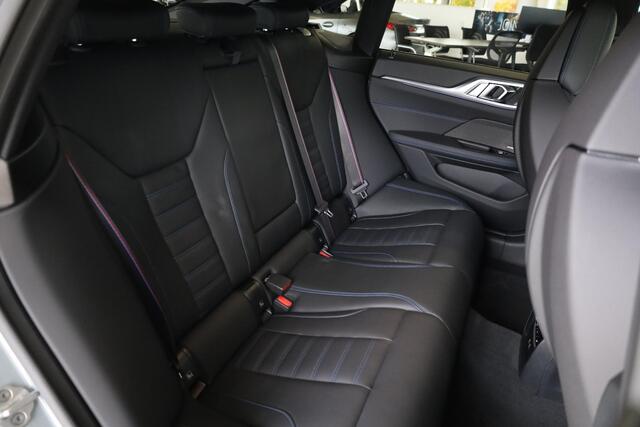BMW i4 M50 High Executive | M Sportpakket Pro | Glazen schuifdak | Driving Assistant Professional | Harman Kardon | Laserlight