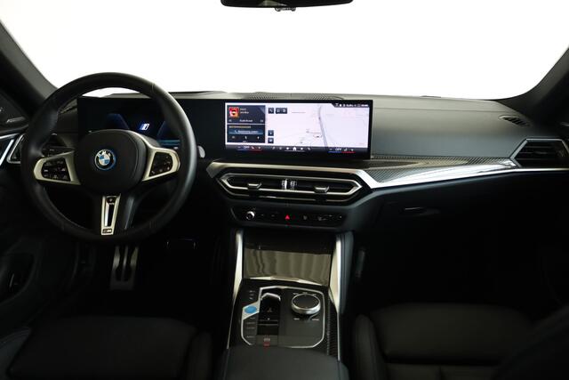 BMW i4 M50 High Executive | M Sportpakket Pro | Glazen schuifdak | Driving Assistant Professional | Harman Kardon | Laserlight