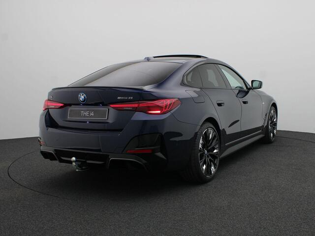 BMW i4 eDrive35 | M Sportpakket Pro | Elektrisch verstelbare stoelen | Driving Assistant Professional | Harman Kardon
