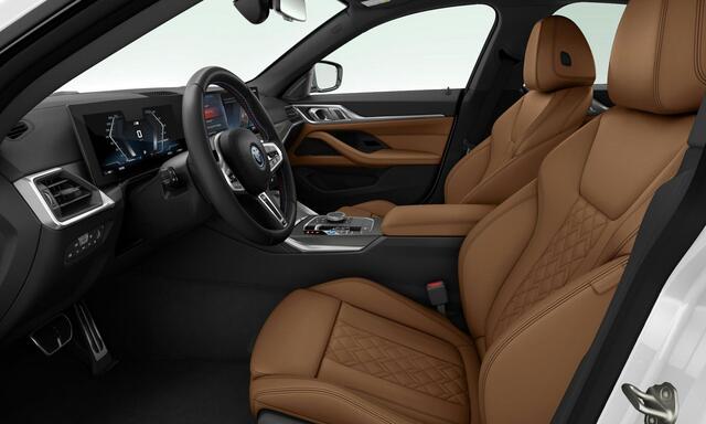BMW i4 M50 High Executive 84 kWh Trekhaak - Active Cruise Control - Hifi - Elektrisch verstelbare/verwarmde stoelen - Stuurwielrand verwarmd - Getinte Ruiten - BMW Laserlight - BMW Drive Recorder -