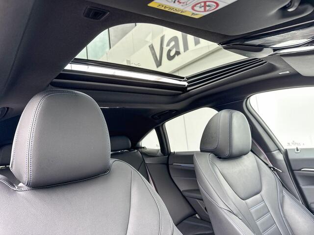 BMW i4 M60 | Innovation Pack | Panoramadak | Active Cruise Control | 84 kWh