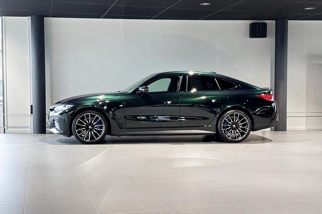 BMW i4 M60 84 kWh | M Sport | Stoelverwarming | Achteruitrijcamera | Head-Up Display |