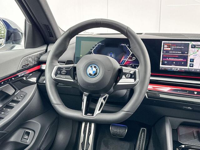 BMW i5 Sedan xDrive40 84 kWh