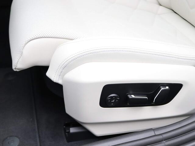 BMW i5 Touring eDrive40 | M Sportpakket Pro | Innovation Pack | Travel Pack | Comfort Pack | Stuurwielrand Verwarmd | Comfort Access | Trekhaak | Panoramadak | Driving Assistant Professional | Bowers & Wilkins | 20''