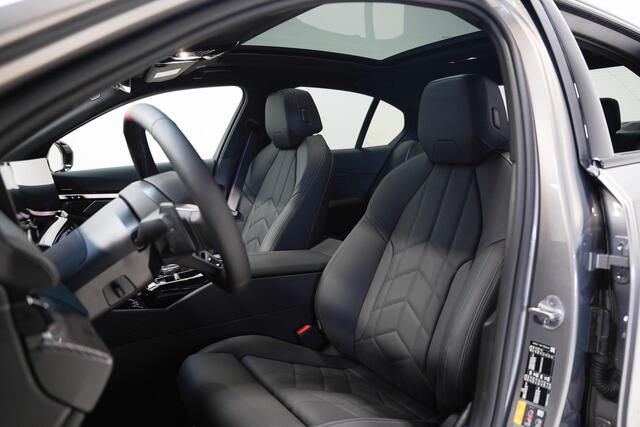 BMW i5 Sedan M60 xDrive M Sportpakket Pro