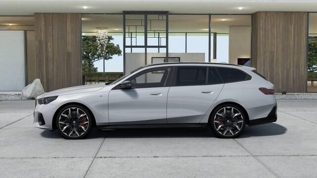 BMW i5 Touring M60 xDrive M Sportpakket Pro