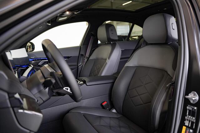 BMW i5 Sedan eDrive40 M Sportpakket Pro