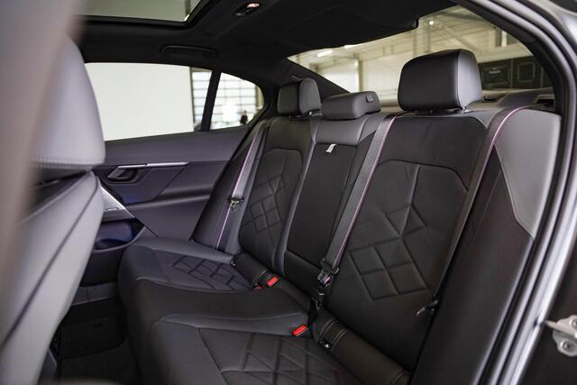 BMW i5 Sedan eDrive40 M Sportpakket Pro