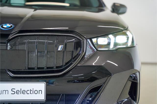 BMW i5 Touring eDrive40 M Sportpakket Pro