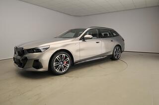 bmw-i5-touring-edrive40-m-sport-edi
