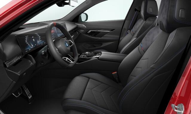 BMW i5 Touring M60 M-Sport Pro - Pano - Integral Active Steering - Bowers & Wilkins - Carbon Pack