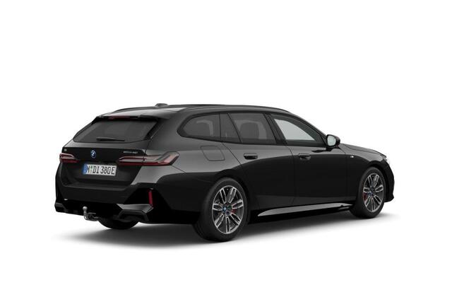 BMW i5 Touring eDrive40 M Sport Edition Innovation Pack - Beschikbaar vanaf: Juni 2025
