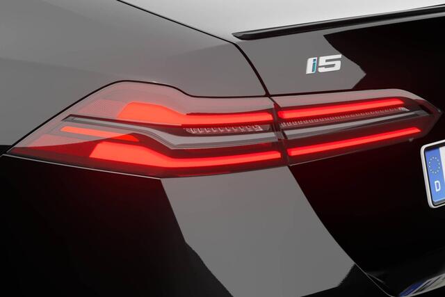 BMW i5 eDrive40 M Sport Edition | M Sport Pro | Travel Pack | Comfort Pack