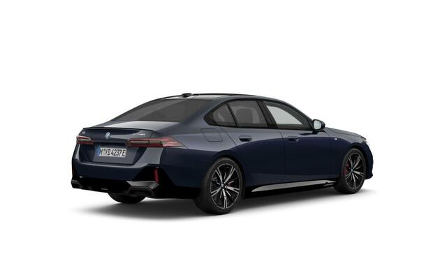 BMW i5 eDrive40 Sedan | M Sport Edition | M Sportpakket Pro | Innovation Pack | Travel Pack