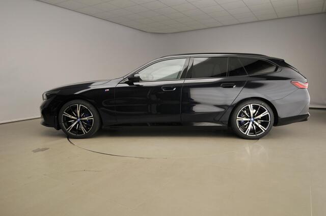 BMW i5 eDrive40 | M Sport Package | M Sport Package Pro | Equipment Package Pro | Travel Package | Comfort Package