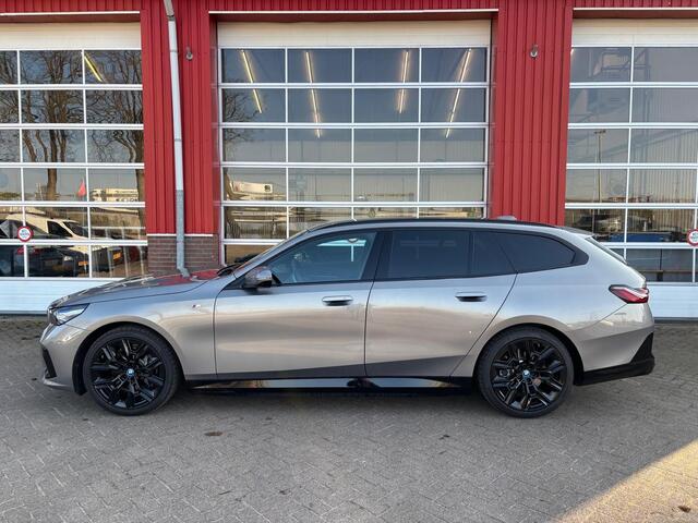 BMW i5 Touring 40 M Sport Edition Pano Laser Trekhaak Nieuwstaat