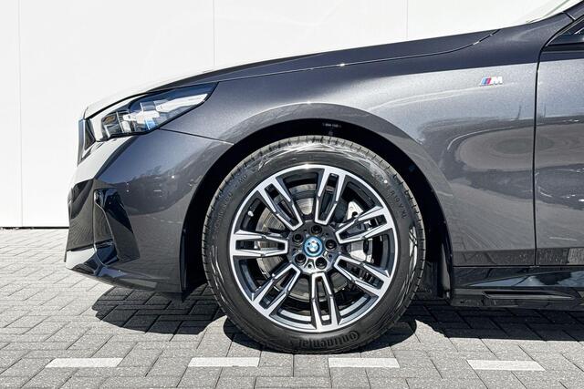 BMW i5 eDrive40 M Sport Edition 84 kWh