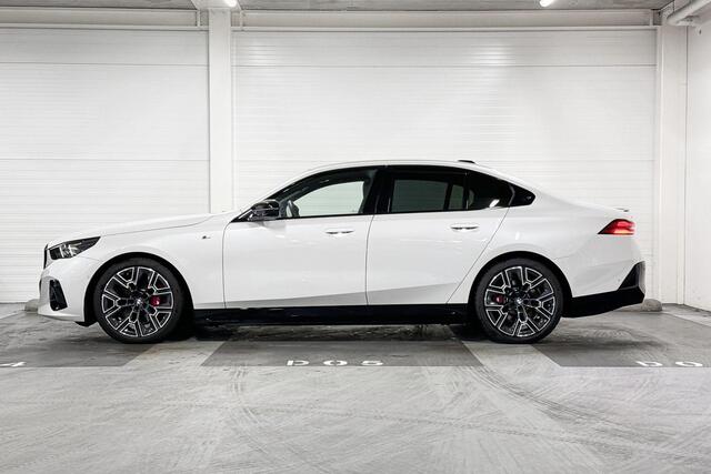 BMW i5 M60 xDrive 84 kWh
