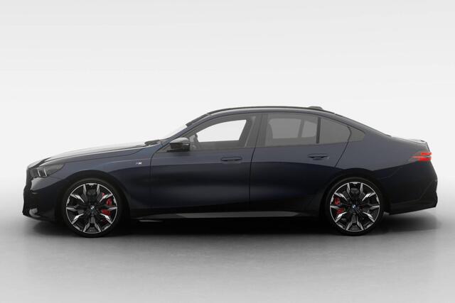 BMW i5 M60 xDrive | M Sport Pro | Innovation Pack | Travel Pack | Comfort Pack