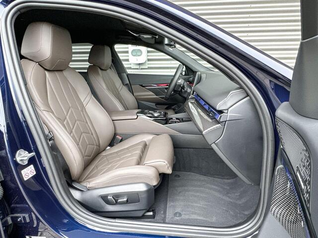 BMW i5 Sedan eDrive40 M Sport Edition M Sportpakket Pro