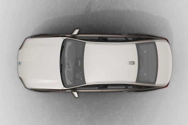 BMW i5 Sedan eDrive40 M Sport Edition 84 kWh | Ambiance verlichting | Driving Assistant Plus