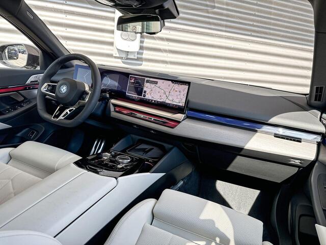 BMW i5 eDrive40