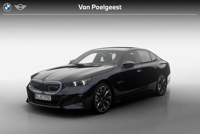 BMW i5 Sedan M60 xDrive | M Sport Pro | Innovation Pack | Travel Pack | Comfort Pack | Driving Assistant Professional | Bowers & Wilkins Surround System | Trekhaak