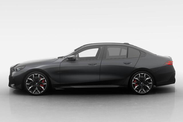 BMW i5 Sedan M60 xDrive | M Sport Pro | Innovation Pack | Travel Pack | Comfort Pack | Bowers & Wilkins Surround Sound System | Driving Assistant Professional | Trekhaak