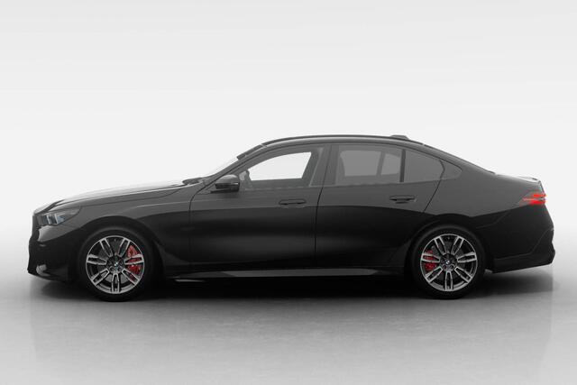 BMW i5 Sedan eDrive40 M Sport Edition | M Sport Pro | Innovation Pack | Travel Pack | Comfort Pack