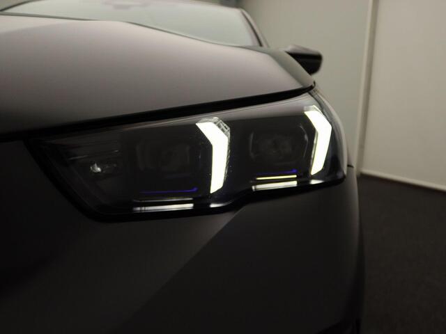 BMW i5 M60 xDrive M Sportpakket Pro | Innovation Pack | Travel Pack | Comfort Pack | Adaptief M Onderstel Professional | Panoramadak | Driving Assistant Professional | Bowers & Wilkins | M Performance Accessoires | 20''