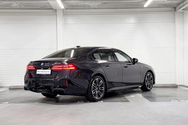 BMW i5 eDrive40 | M-Sport Pro | Travel Pack | Driving Assistant | Harman/Kardon | Comfort Access