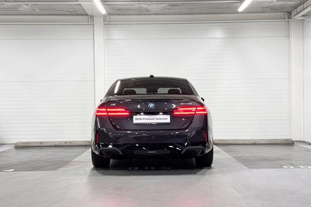 BMW i5 eDrive40 | M-Sport Pro | Travel Pack | Driving Assistant | Harman/Kardon | Comfort Access