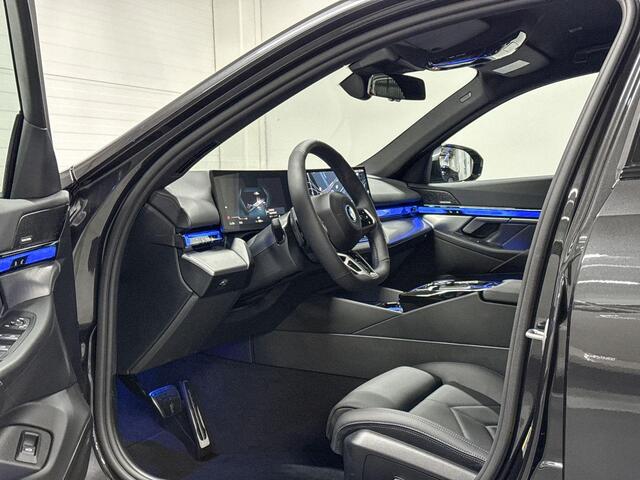 BMW i5 eDrive40 | M-Sport Pro | Travel Pack | Driving Assistant | Harman/Kardon | Comfort Access