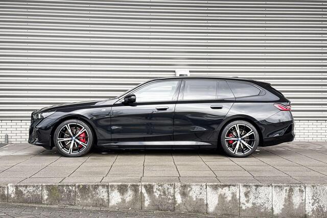 BMW i5 Touring eDrive40