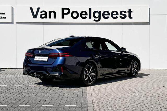 BMW i5 Sedan eDrive40 M Sport Edition 84 kWh | M Sport Pro | Trekhaak | H&K | Comfort Pack
