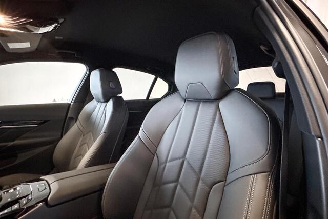 BMW i5 Sedan eDrive40 M Sport Edition | Stoelventilatie | Comfort Access | Harman Kardon | Trekhaak |