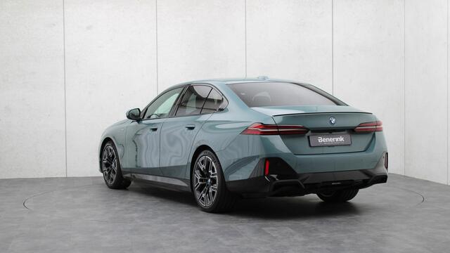 BMW i5 eDrive40 M-Sport Pro | Harman/Kardon | Stoelventilatie | Head-up | Carbon