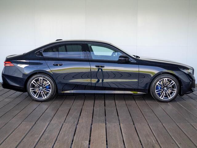 BMW i5 Sedan eDrive40 | M Sportpakket Pro | Innovation Pack | Trekhaak