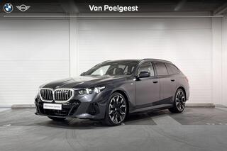 bmw-i5-touring-xdrive40--m-sport-