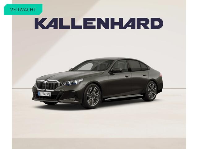 BMW i5 eDrive40 - M-Sport - Active Cruise Control - Harman Kardon