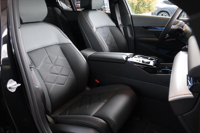 BMW i5 M60 xDrive | Driving Assistant Professional | Bowers & Wilkins | trekhaak elektrisch uitklapbaar | M Sport Pro