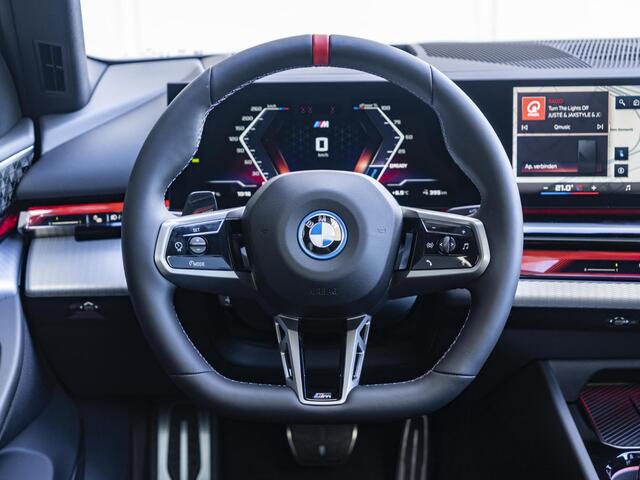 BMW i5 M60 | M Sportpakket Pro | Equipment Pack Pro | Travel Pack | Comfort Pack | Showroom Selection