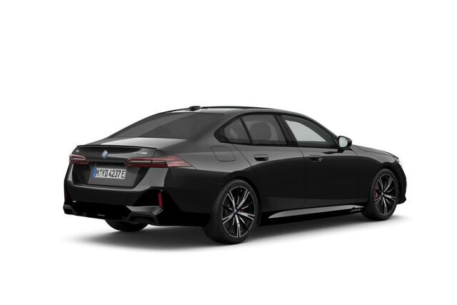 BMW i5 Sedan eDrive40 M Sport Edition 84 kWh | M Sportpakket Pro | Innovation Pack | Travel Pack | Comfort Pack