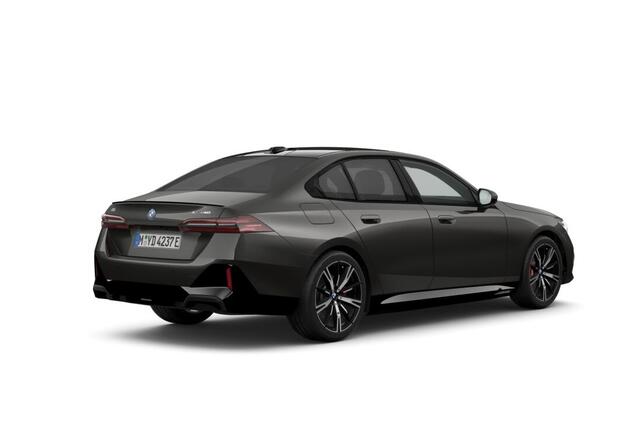 BMW i5 Sedan xDrive40 84 kWh | M Sportpakket Pro | Innovation Pack | Travel Pack | Comfort Pack