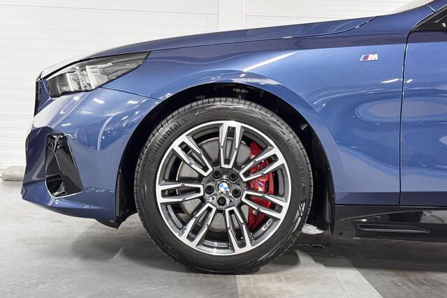BMW i5 Touring eDrive40 | M-Sport Pro | Bowers & Wilkins | Innovation Pack | Panoramadak | Stoelventilatie
