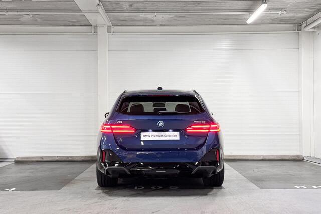 BMW i5 Touring eDrive40 | M-Sport Pro | Bowers & Wilkins | Innovation Pack | Panoramadak | Stoelventilatie