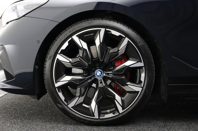 BMW i5 M60 xDrive | M-SPORT PRO | Pano | Bowers & Wilkins | Trekhaak