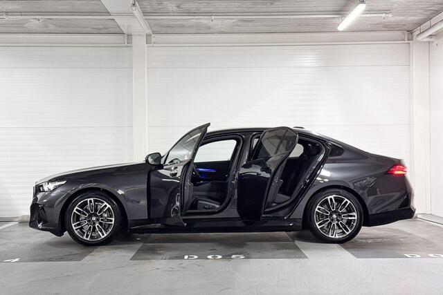 BMW i5 Sedan eDrive40 M Sport Edition 84 kWh | M Sportpakket | Travel Pack | Comfort Pack | ElectricDeals