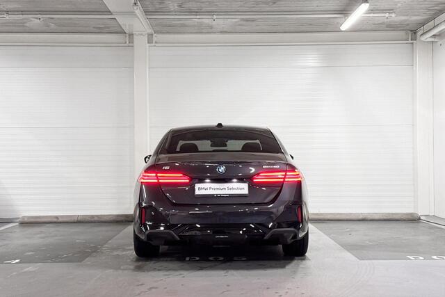 BMW i5 Sedan eDrive40 M Sport Edition 84 kWh | M Sportpakket | Travel Pack | Comfort Pack | ElectricDeals